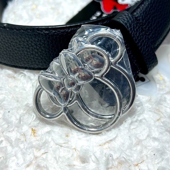 Disney Black Belt with Silver minie mouse Buckle size small 38 inches - Picture 3 of 6